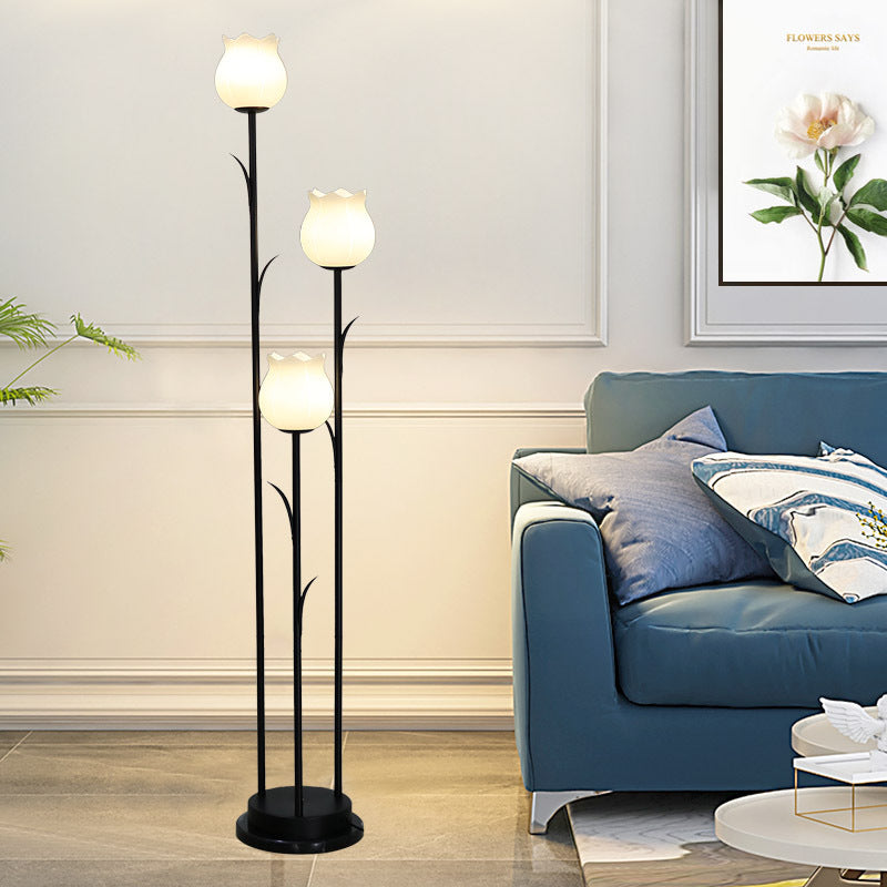 Moderne Scandinavische Cilindervormige Bloemen Ijzeren Glazen 3-lichts Staande Vloerlamp Voor De Woonkamer