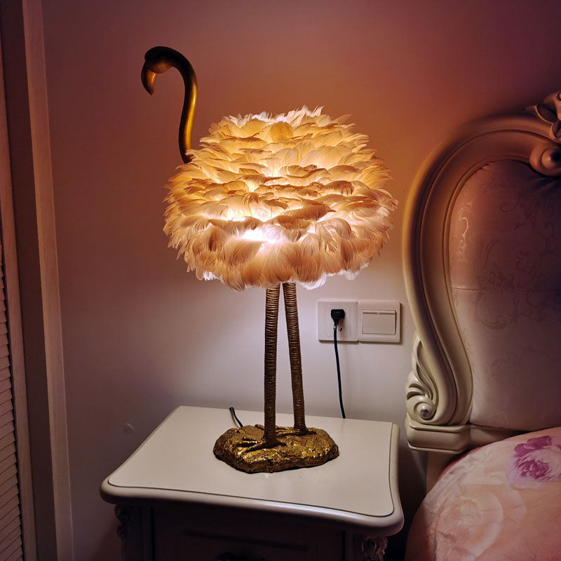 Moderne Scandinavische Ganzenveren Metalen Flamingo Bal 1-lichts Tafellamp Voor Naast Het Bed