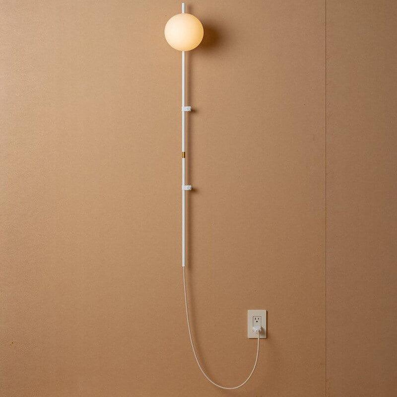 Minimalistische Lange Glazen Bol Met 1 Lichts Wandlamp