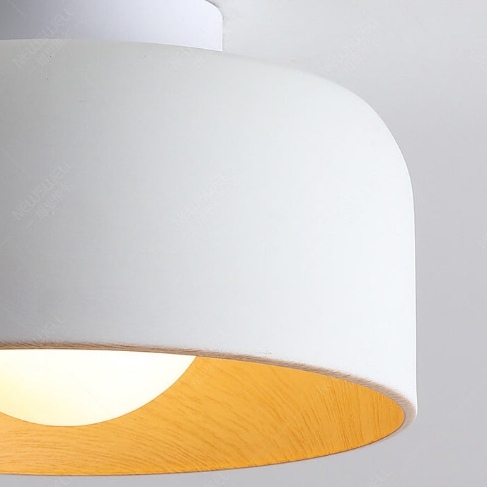 Minimalistische Koepelvormige Plafondlamp Met Houtnerf Van Ijzer, 1-Lichts Semi-Inbouw