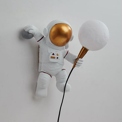 Hedendaagse Creatieve Cartoon Astronaut Hars Abs 1-Lichts Wandlamp Voor Slaapkamer