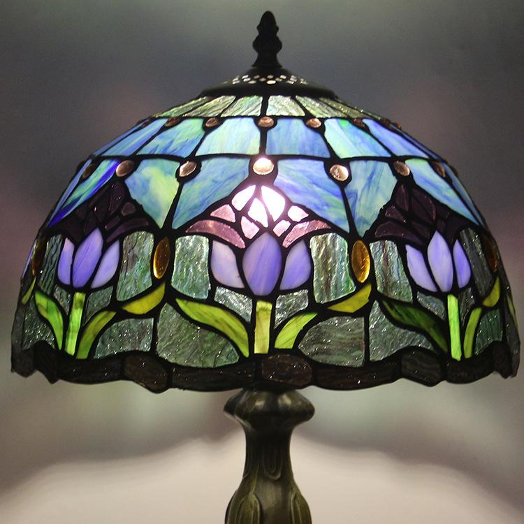 Europese Decoratieve Tiffany Glas-in-lood Tafellamp Met 1 Lichtpunt