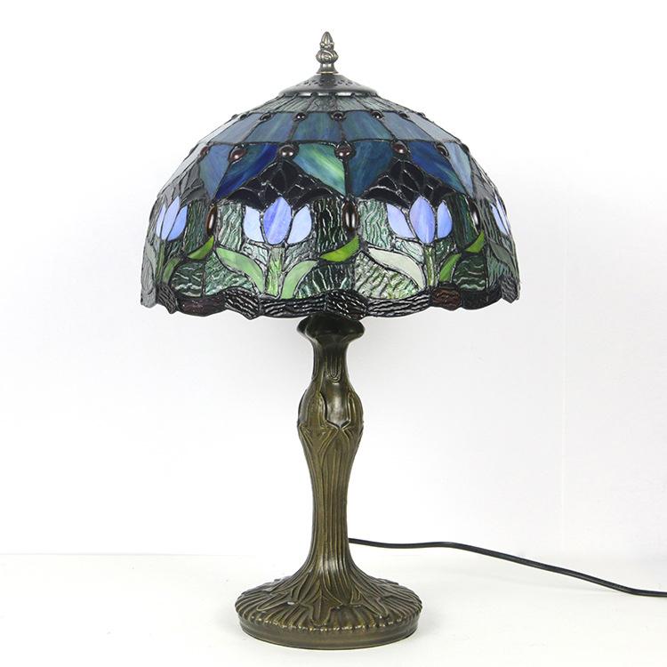 Europese Decoratieve Tiffany Glas-in-lood Tafellamp Met 1 Lichtpunt