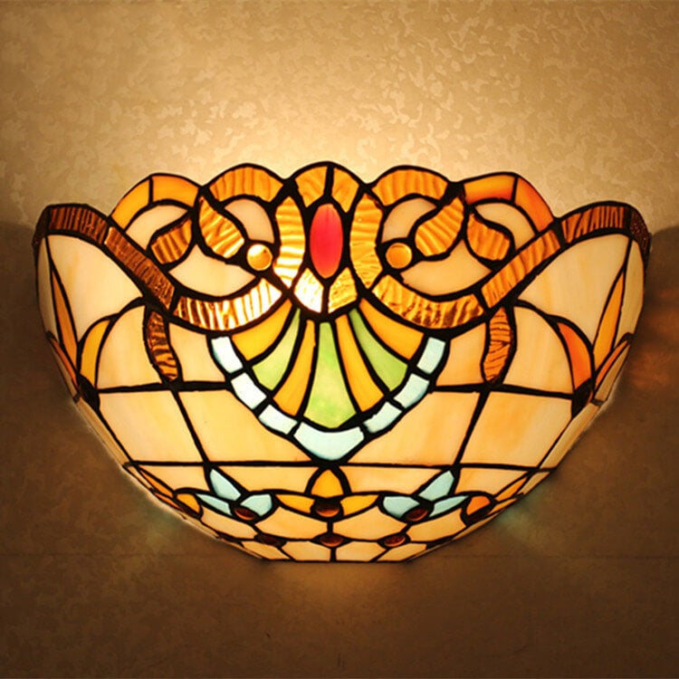 Europese Tiffany Glas-in-lood Komvormige Wandlamp Met 1 Lamp