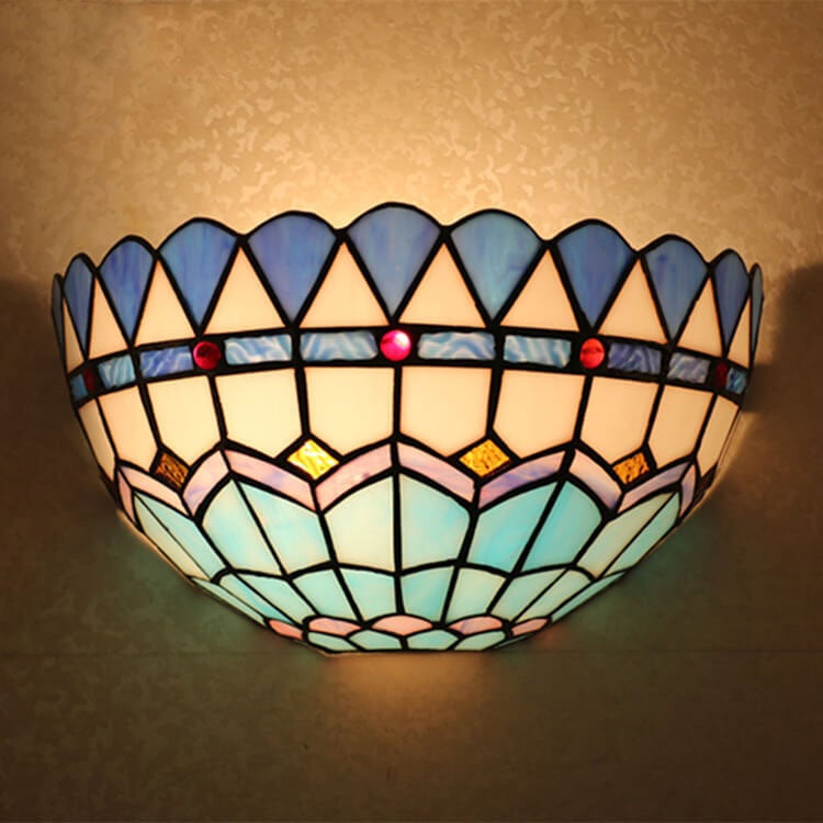 Europese Tiffany Glas-in-lood Komvormige Wandlamp Met 1 Lamp