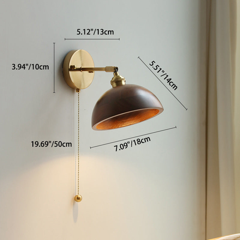 Moderne Scandinavische Ronde Kegelvormige Koperen Houten Wandlamp Met 1 Lichtpunt Voor De Slaapkamer